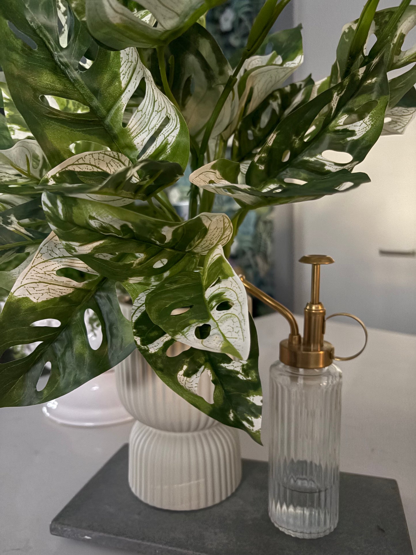 Palina Pedestal Pot Ivory Ceramic