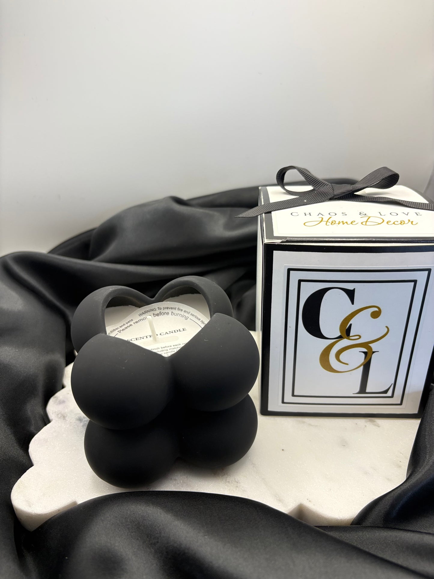 Bubblo Candle Black - Velvet Touch