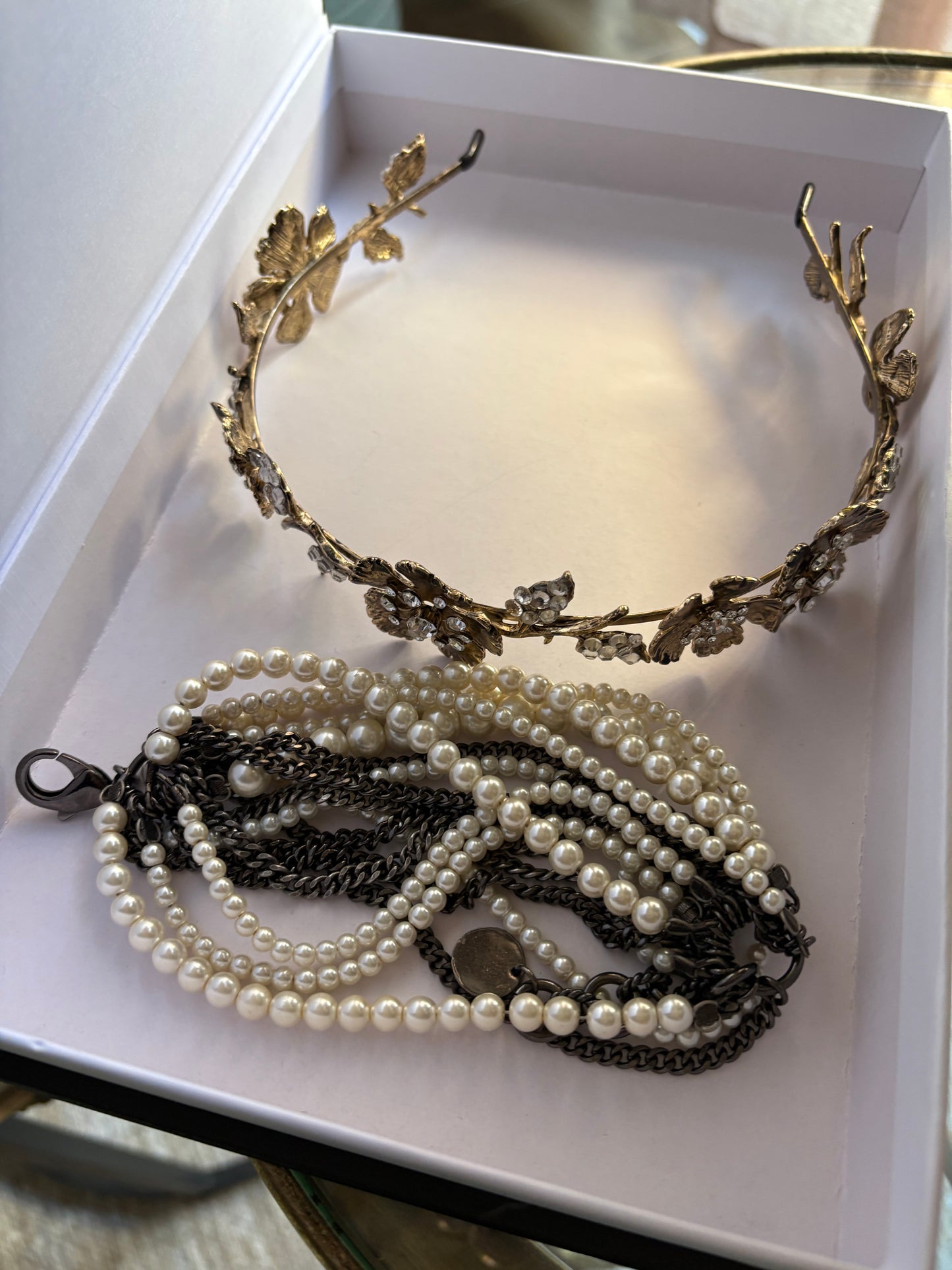 Paris Decorative - White Display Lookbook Box