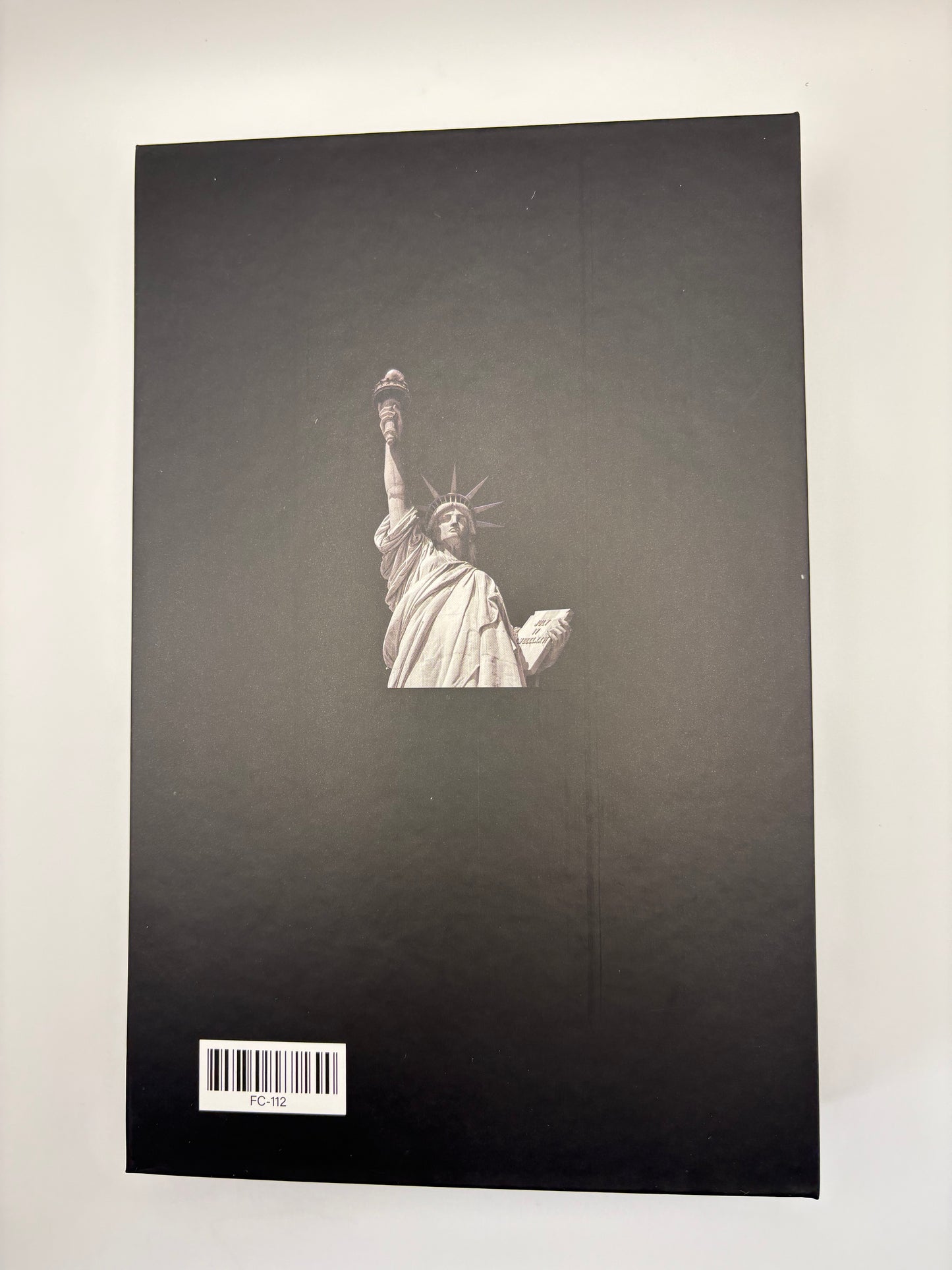 New York Decorative - Display Black Lookbook Box